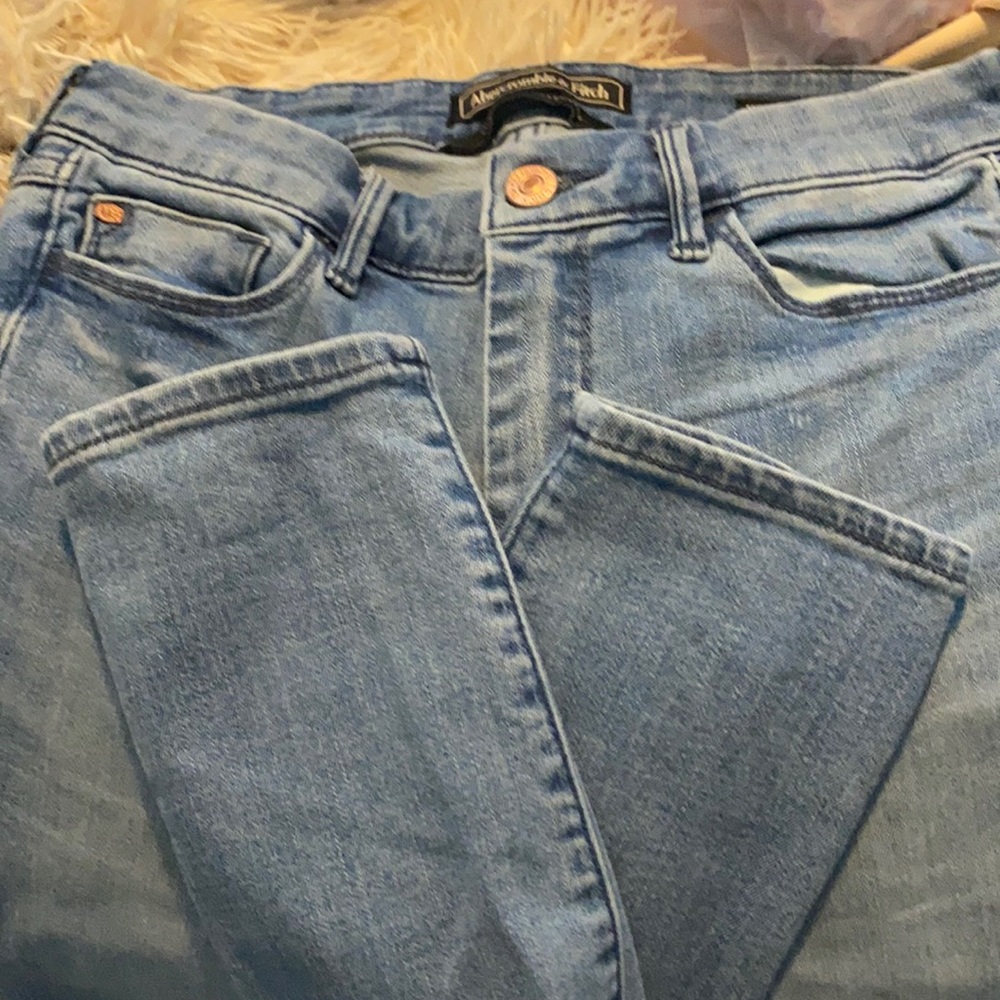Abercrombie light jeans